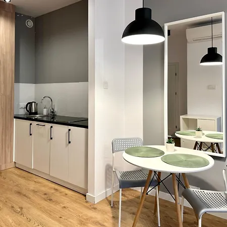 K22 Art Slawinska 506